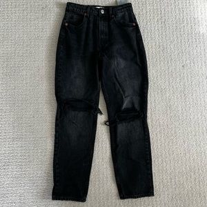 NWOT! Zara black boyfriend jeans with rips